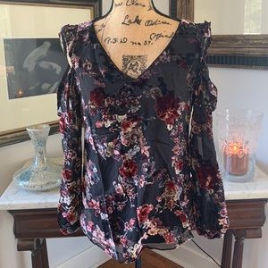 WHBM Black red floral velvet cold shoulder top XS